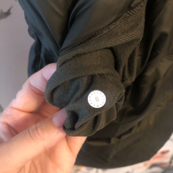 Lululemon All Days Vest - Picture 10 of 13